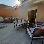 Apartment Lucky With Jacuzzi *