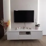 Lucky With Jacuzzi Apartment
