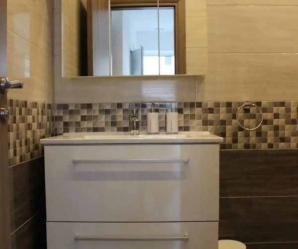 Apartmán Lucky With Jacuzzi Trogir