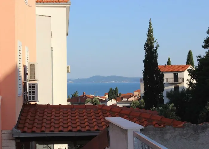 Apartmán Lucky With Jacuzzi Trogir