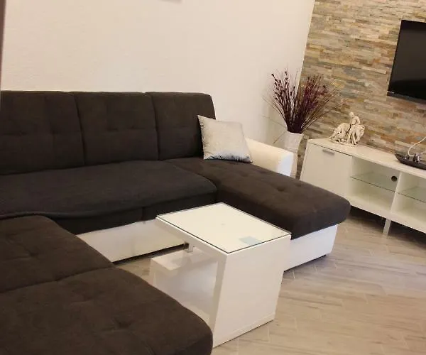 Lucky With Jacuzzi *