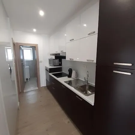 Lucky With Jacuzzi Appartement *