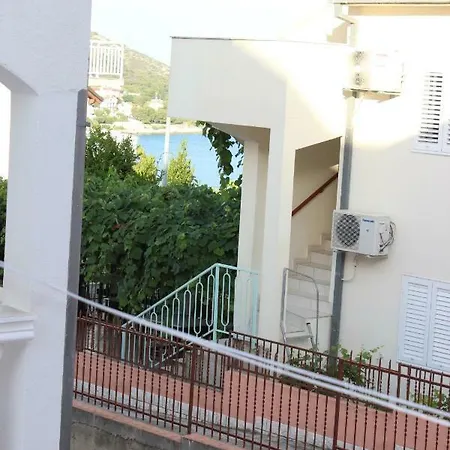 Apartman Lucky With Jacuzzi *