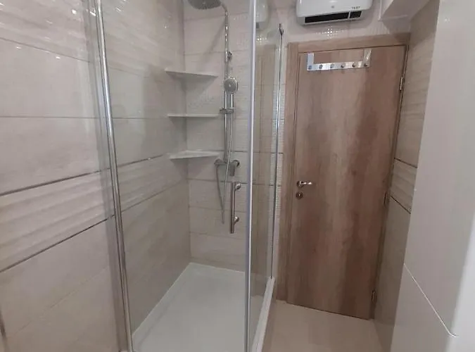 Lucky With Jacuzzi Appartement *