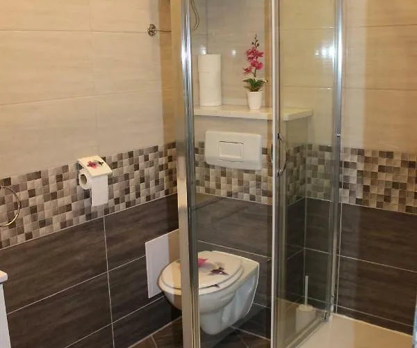 Lucky With Jacuzzi Appartement *