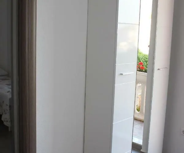 Lucky With Jacuzzi Appartement *